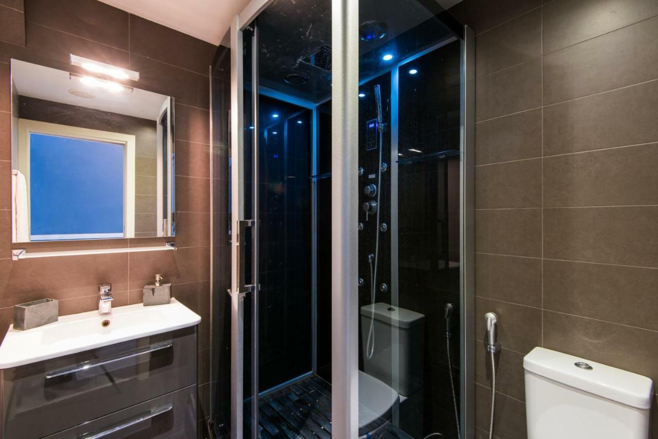 דירות Luxury טורמולינוס מראה חיצוני תמונה